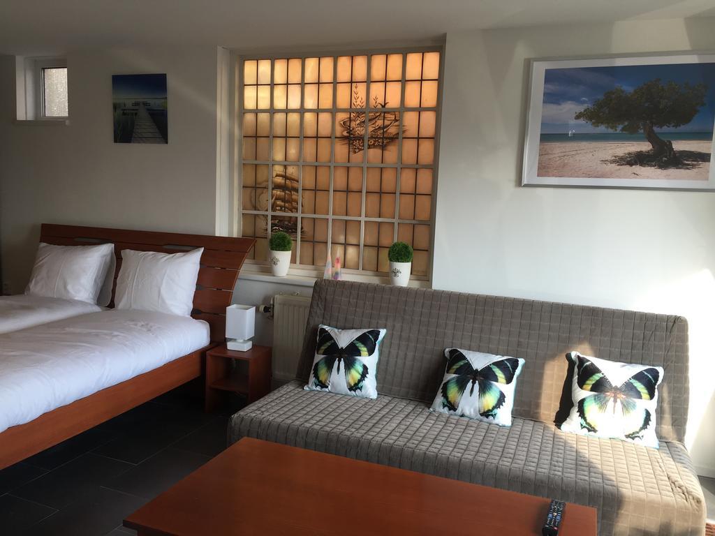 Budget Hotel De Witte Hoeck Amsterdam Wormerveer Exterior foto