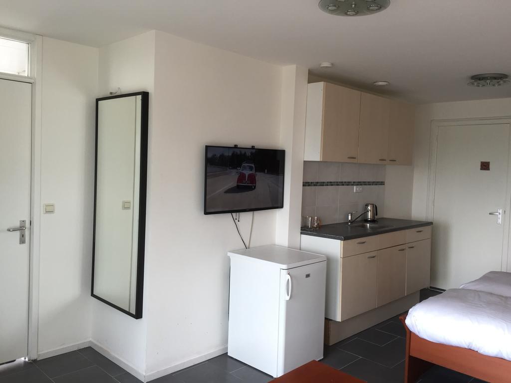Budget Hotel De Witte Hoeck Amsterdam Wormerveer Exterior foto