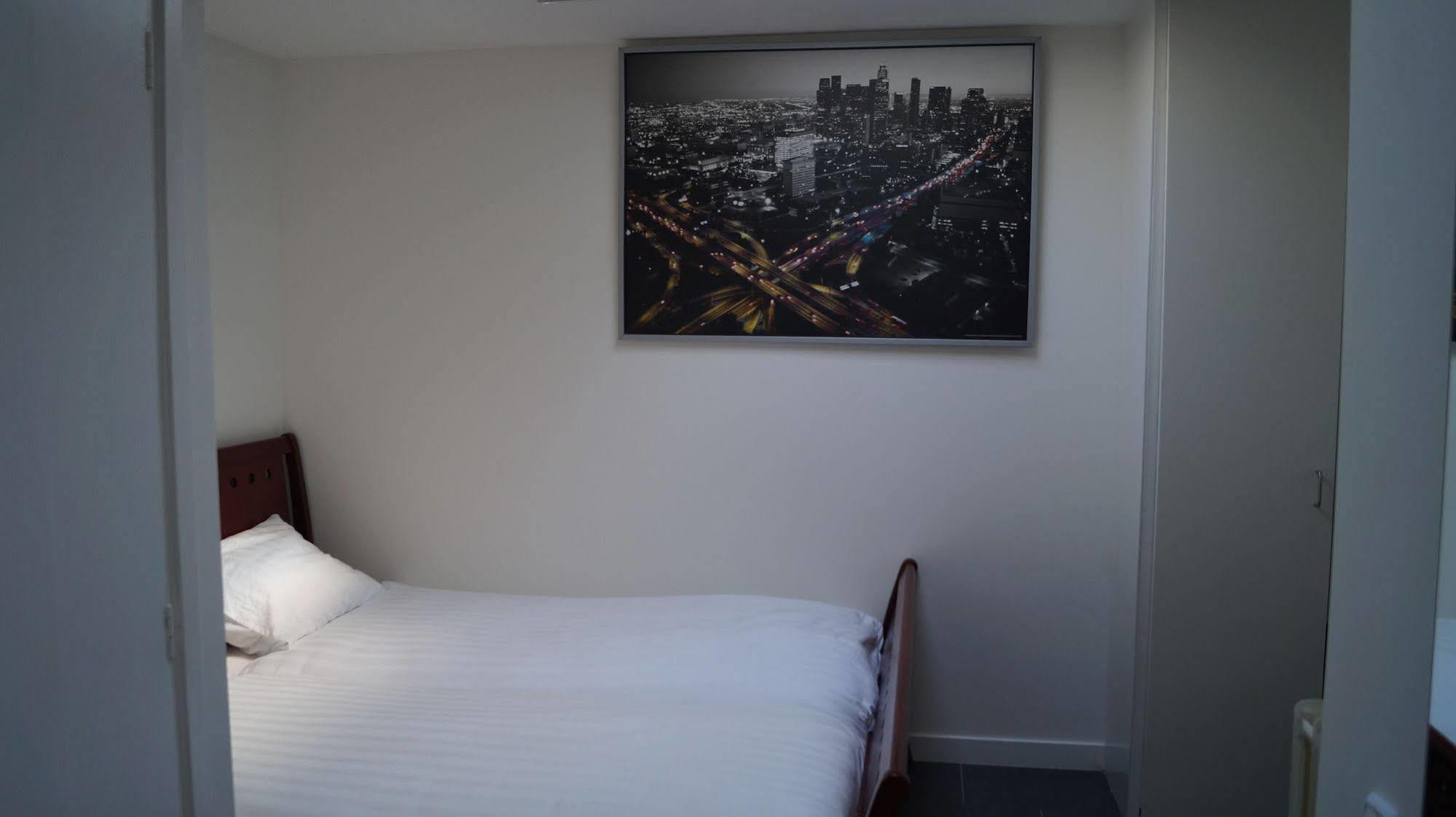 Budget Hotel De Witte Hoeck Amsterdam Wormerveer Exterior foto