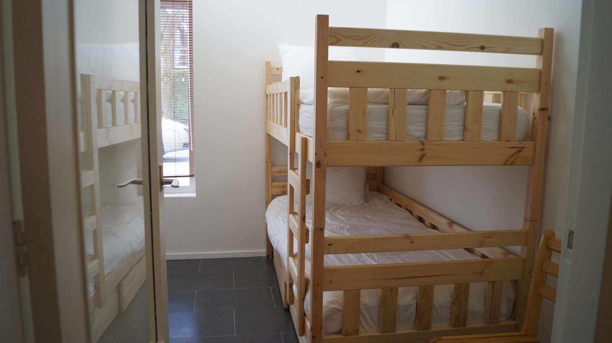 Budget Hotel De Witte Hoeck Amsterdam Wormerveer Exterior foto